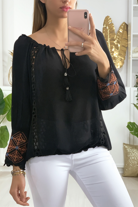 Blouse brodée Noir