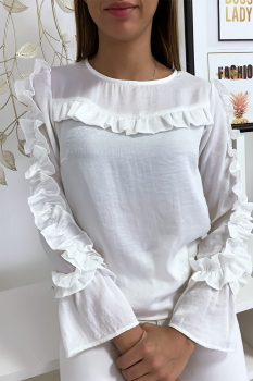 Blouse blanche matière brillante avec froufrou au buste et aux manches