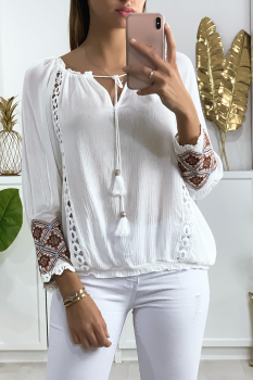 Blouse brodée Blanc