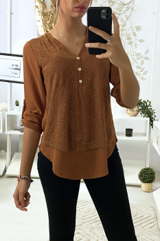 Blouse camel avec dentelle à l'avant et 3 boutons