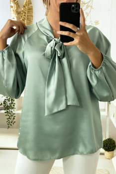 Blouse élégante avec noeud au col 