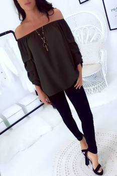 Blouse manche calypso et épaule dénudées 
