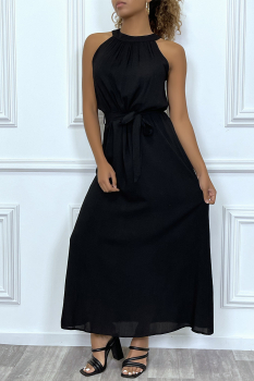Jolie robe longue chic et fluide noire à col rond sans manches