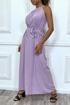 Jolie robe longue fluide couleur parme à col rond sans manches
