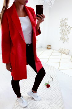 Jolie veste rouge avec poche dans une jolie matière style daim