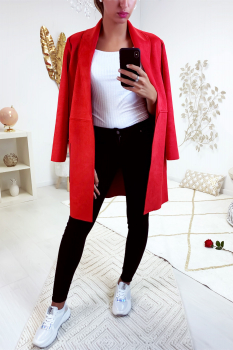 Jolie veste rouge avec poche dans une jolie matière style daim