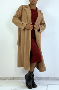 Long manteau camel, over size avec fermeture à boutons, poches et ceinture