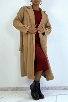 Long manteau camel, over size avec fermeture à boutons, poches et ceinture