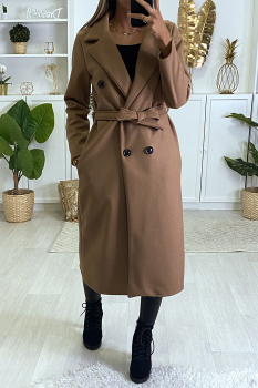 Long manteau-gabardine camel, poches latérales et ceinture