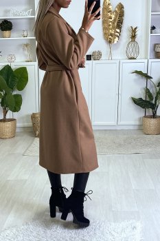 Long manteau-gabardine camel, poches latérales et ceinture