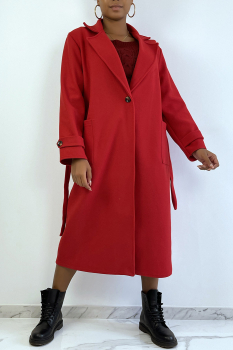 Long manteau rouge, over size avec fermeture à boutons, poches et ceinture