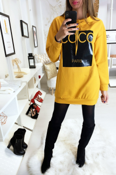 Long pull-sweat jaune ambré à capuche, joli imprimé et léger strass