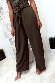 Pantalon palazzo kaki avec ceinture matière fluide et agréable. 1826
