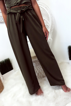 Pantalon palazzo kaki avec ceinture matière fluide et agréable. 1826