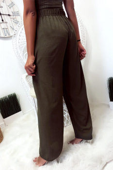 Pantalon palazzo kaki avec ceinture matière fluide et agréable. 1826