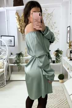 Robe satin neck boat  