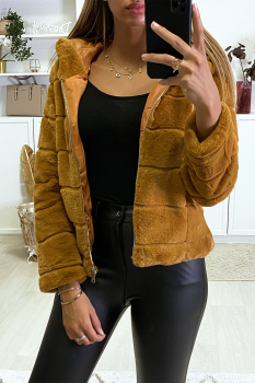Veste camel à capuche en fourrure fantaisie